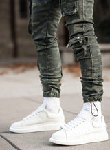 ''Never Out Of Pockets'' Cargo Jeans in Hard-Washed Camo