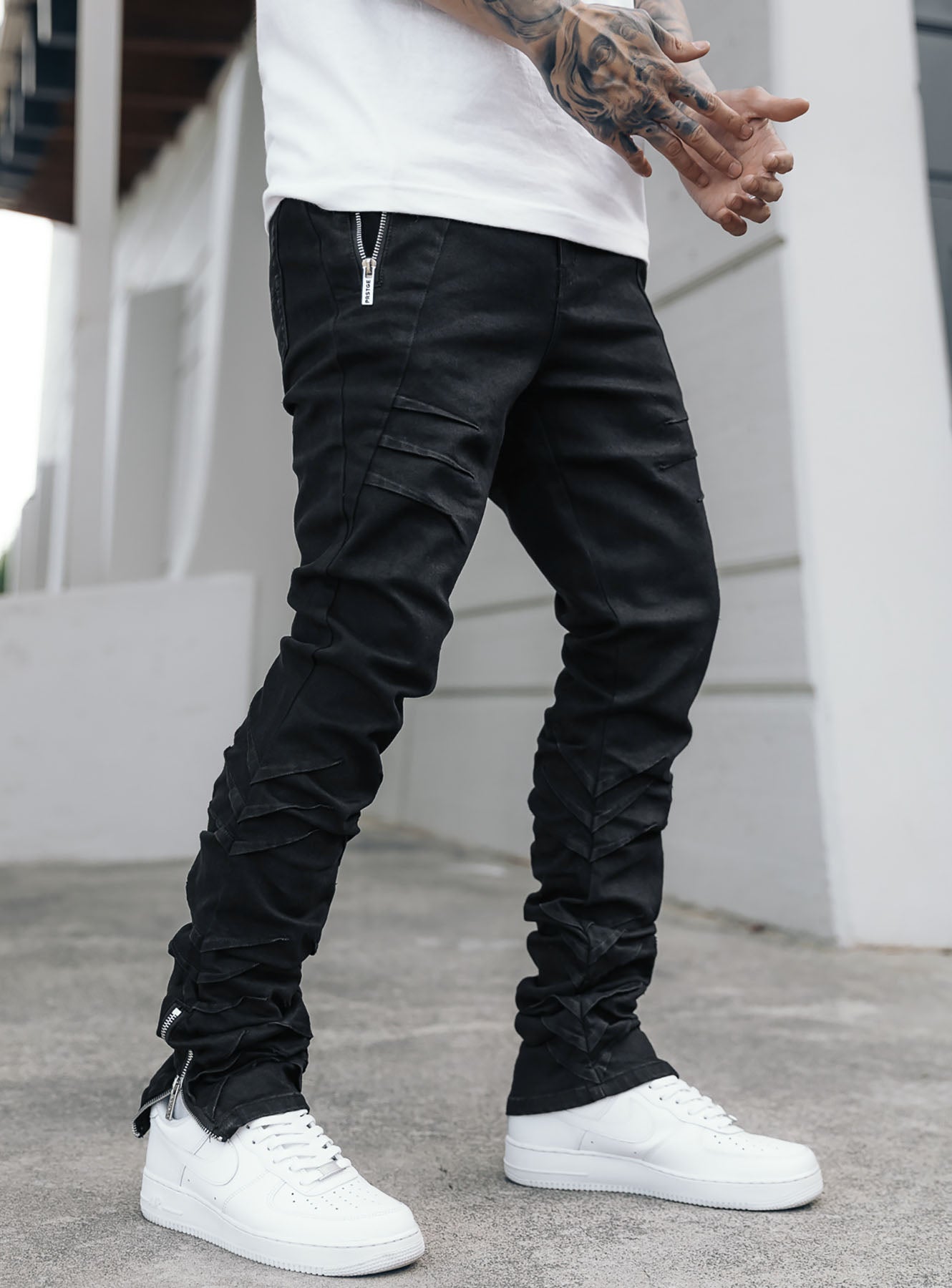 Wrinkled Track Jeans in Jet Black | PRSTGE