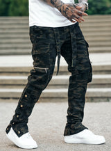 Snap Cargo Jeans in Camo