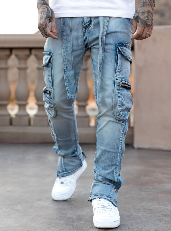 Snap Cargo Jeans in Icey Blue