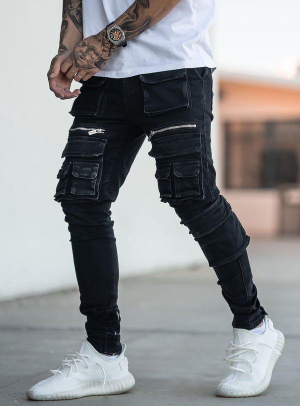 Cargo Jeans V5 in Washed Black