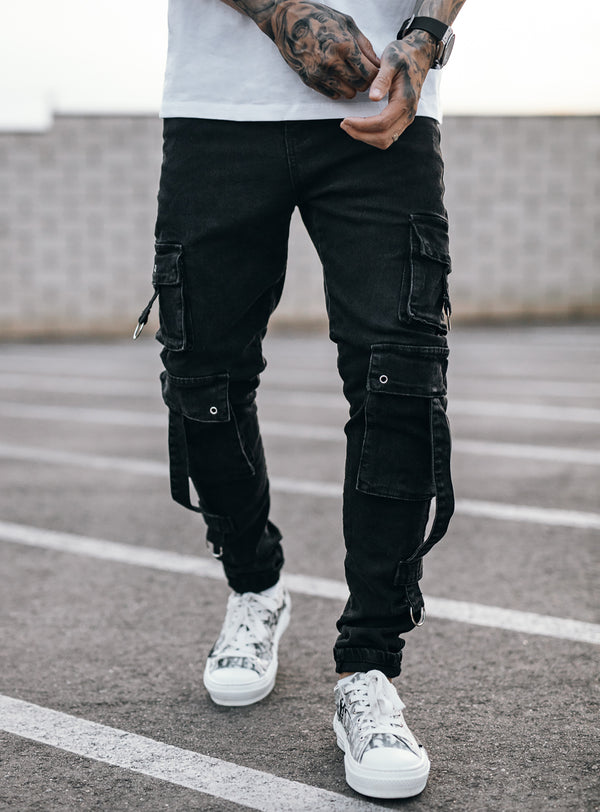 Cargo Jeans V7 in Black
