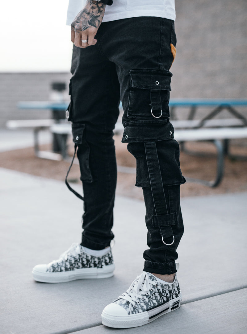 Cargo Jeans V7 in Black