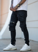 Cargo Jeans V8 in Washed Black